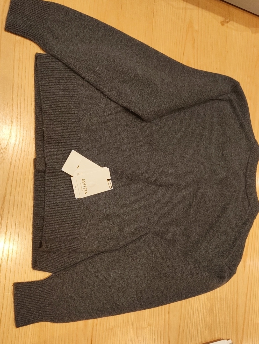 Essential Cashmere Acclaim Cardigan - Picture 7 of 7